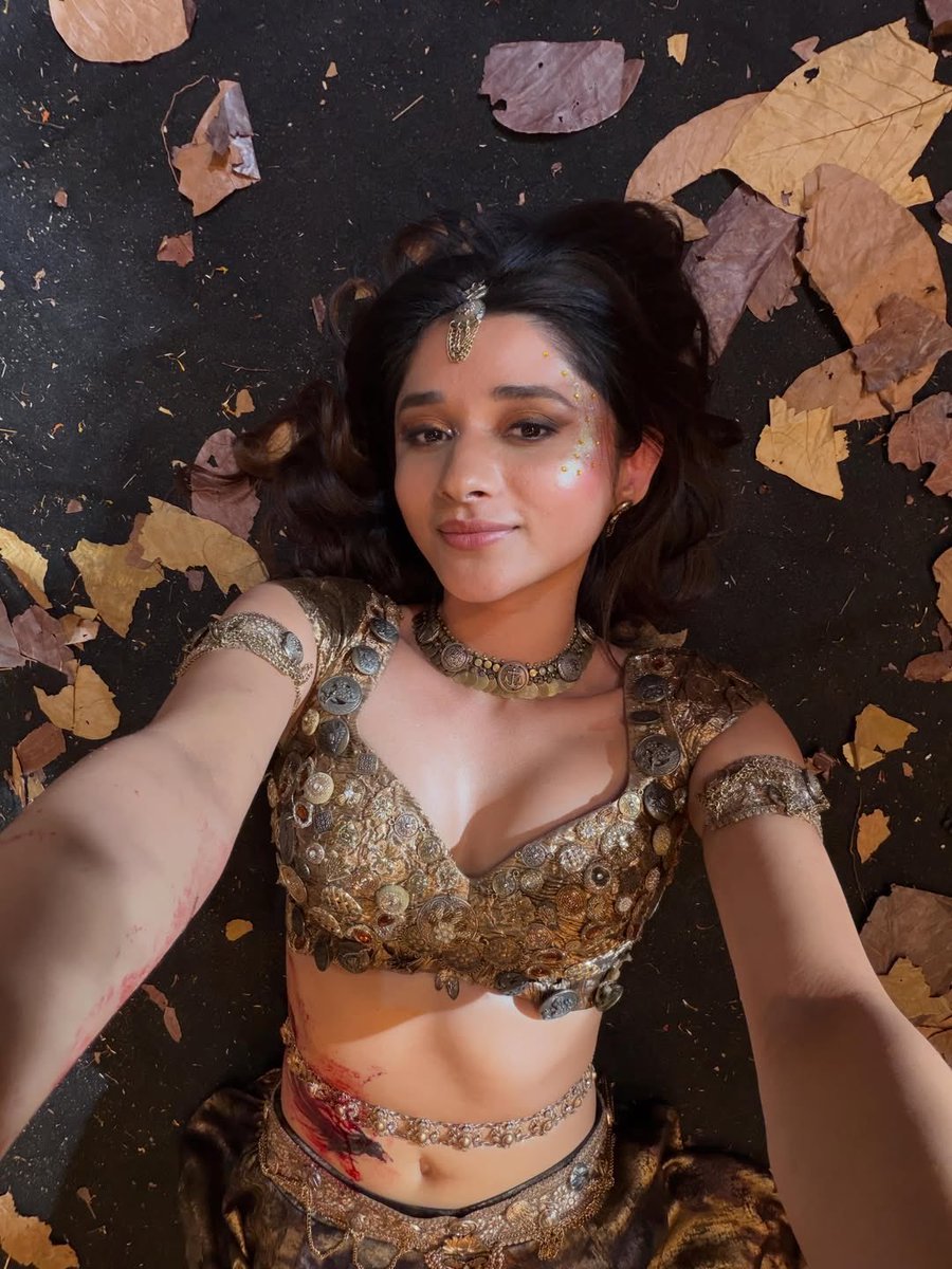 शानवी 🌸🦚 tweet media