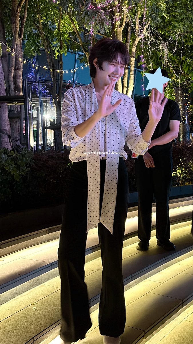 daisyluvchu's tweet photo. ชีก้าวทีเดียวแม่สะเรียงถึงภูซาง หุ่นสวยขายาวมาก 180 เพรียว ๆ ของแม่ https://t.co/DOxje9YdfM