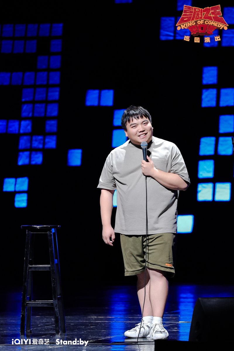 meggbb's tweet photo. Just got off stage and the only takeaway from tonight’s set is that my mom still texts me “ur a star” when I roast her cooking—worth every cracked mic stand. https://t.co/AVq9s9KhLm