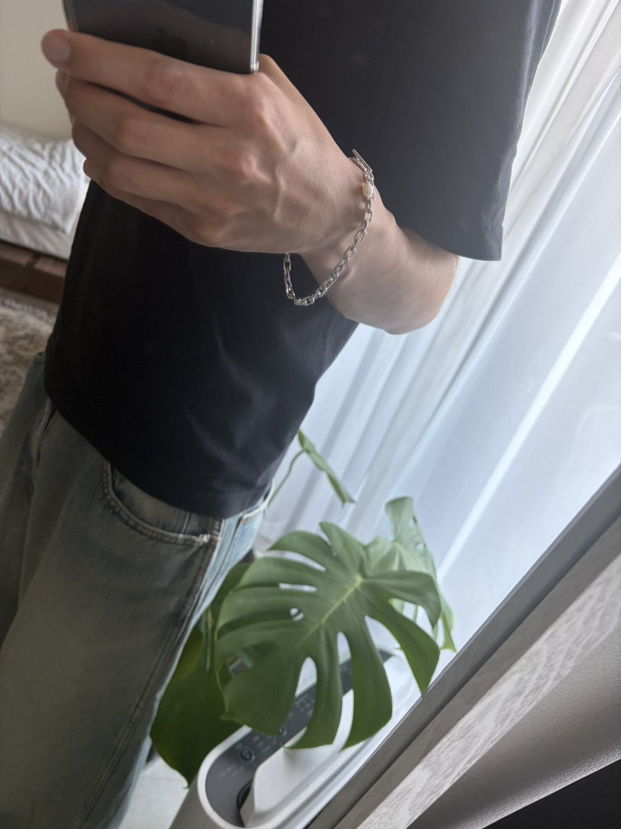 __NJ__KS's tweet photo. 社会人2年目一人暮らし　6月を生き抜く https://t.co/4aIOUiQ1jl