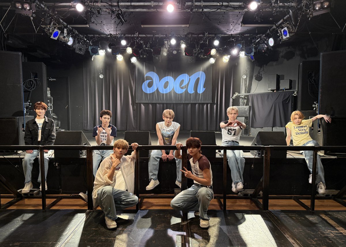 aoen_official's tweet photo. 💙#aoen日和📷☀️260615
🗾日本全国47都道府県ツアー🗾
『aoen LIVE TOUR 2026 ～青のはじまり 47+1～』
岩手公演ありがとうございました！

ツアー21日目！岩手、おもっさおもしろくて、いぎなり嬉しかったじゃおん！
最高だ景色見せてけれて、ありがとがんす💙

🎫チケットのご購入はこちら
https://t.co/jYmtRQj3b3

#aoen #アオエン
#aoen_青のはじまり