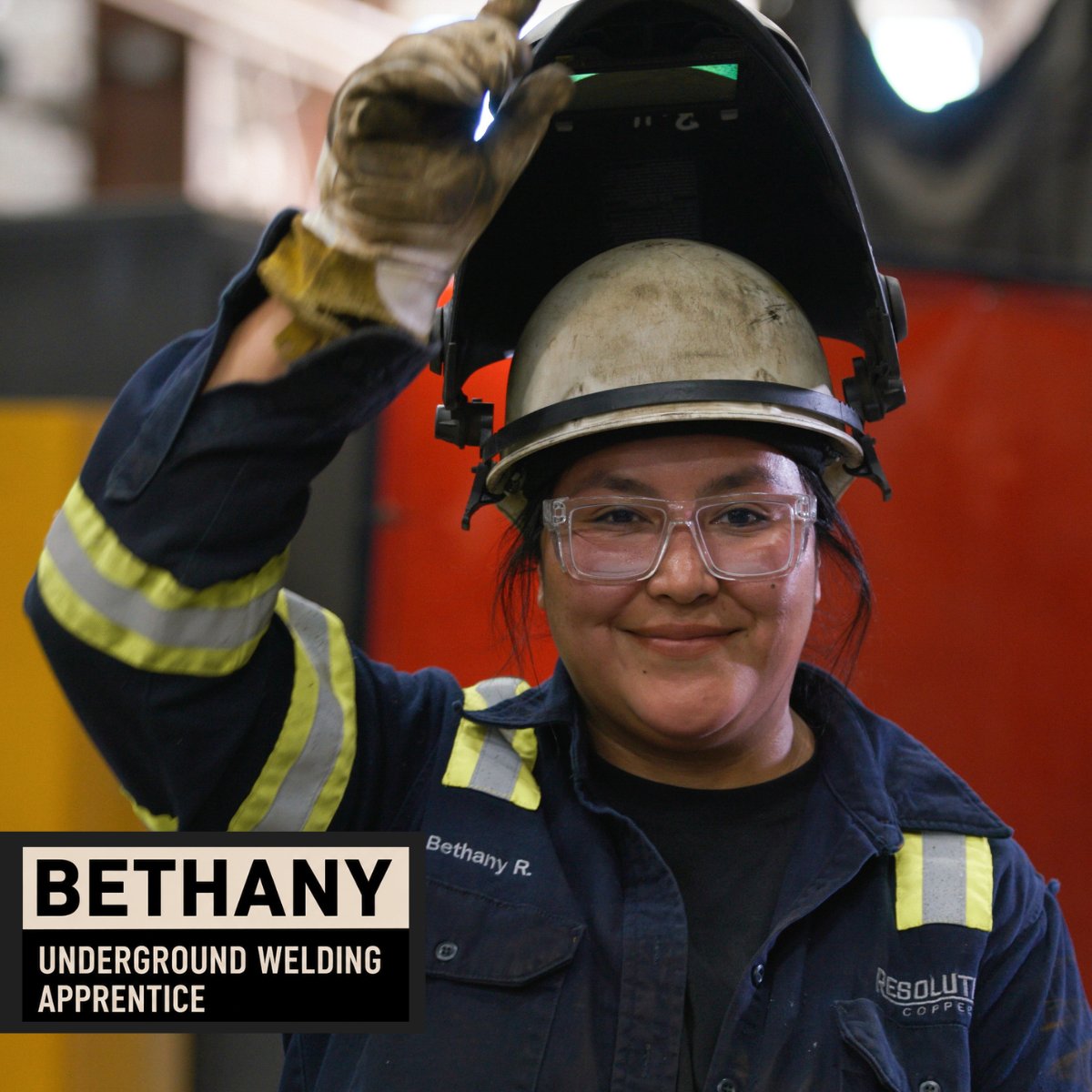 resolutioncu's tweet photo. 💜 The Women Behind the Work 💜
Behind every breakthrough, solution, community partnership & operational milestone are people making it happen.

Today we're celebrating all the women out there helping shape mining's future through leadership, innovation & expertise. 👉 Swipe to meet a few of them. #WomenInMining #InternationalWomenInMiningDay