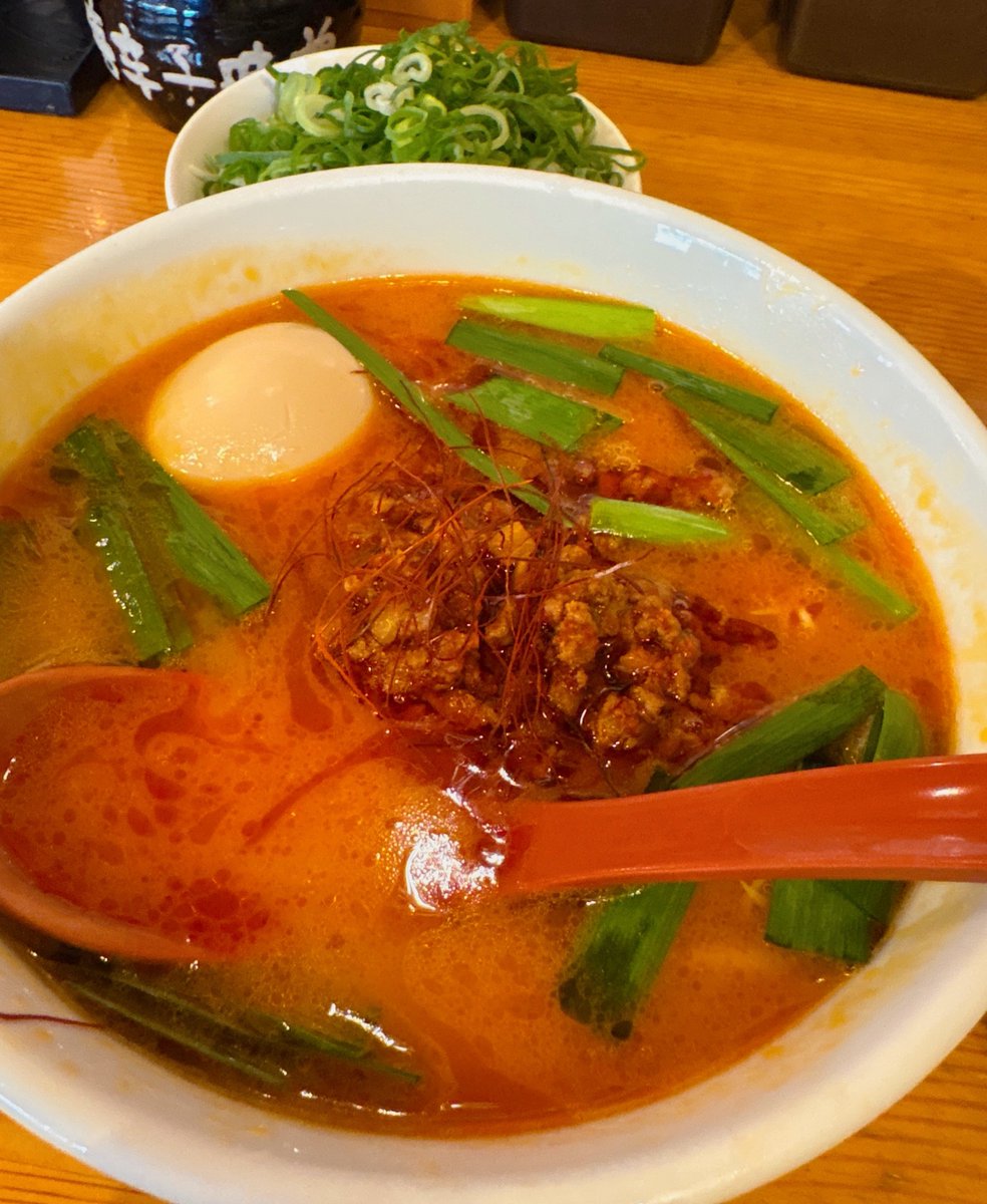 MiMiPiNK49's tweet photo. 👑本丸亭  大府本店👑
📍愛知県大府市

🍜とんこつ台湾らーめん
     ねぎ🤍ぎょうざセット

替玉2回した♡♡
台湾にしたらスープ多くてよかったー🥰💎

#本丸亭
#ラーメン好き
#豚骨ラーメン https://t.co/l3fbKjUwic