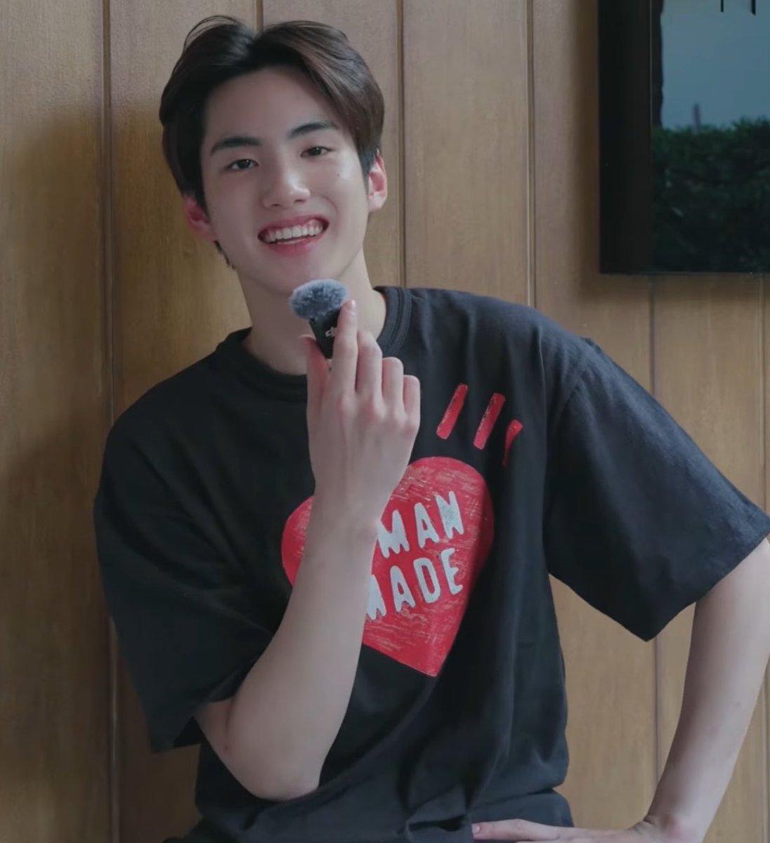 phuisgatekeep's tweet photo. ร้อยคนทักผมรักตี๋มีลักยิ้ม🥹🤲💖✨
#PHUTATCHAI #BUS_ดีใจที่ไม่มีเธอ https://t.co/lAw933QkEk