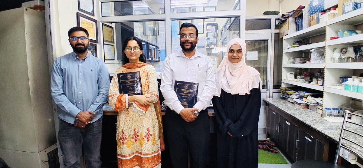 hrsiddique's tweet photo. Miss Mariyam Bi has successfully completed her MSc dissertation under my guidance. Additionally, the department organized a felicitation program to commend students who achieved success in diverse competitions on the last academic day. I wish all students continued success. https://t.co/POMqFvPKS3