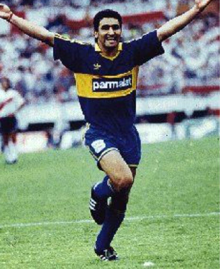 FernandoAM1973's tweet photo. @ProyectoBoedo El hincha responde con el ❤️ x el escudo 💙❤️
Yo respondo con la historia de SL 💙❤️,  a los (siglo XXI) preguntele a sus Padres/Abuelos por Sanfilippo / Beto Acosta 
Esto del ⚽, es x Plata $$$ Muchachos... 

MEMORIA
Gracias x lo q nos pudiste dar Romaña ( mucho huevo🥚) https://t.co/0zGzKyZtIW