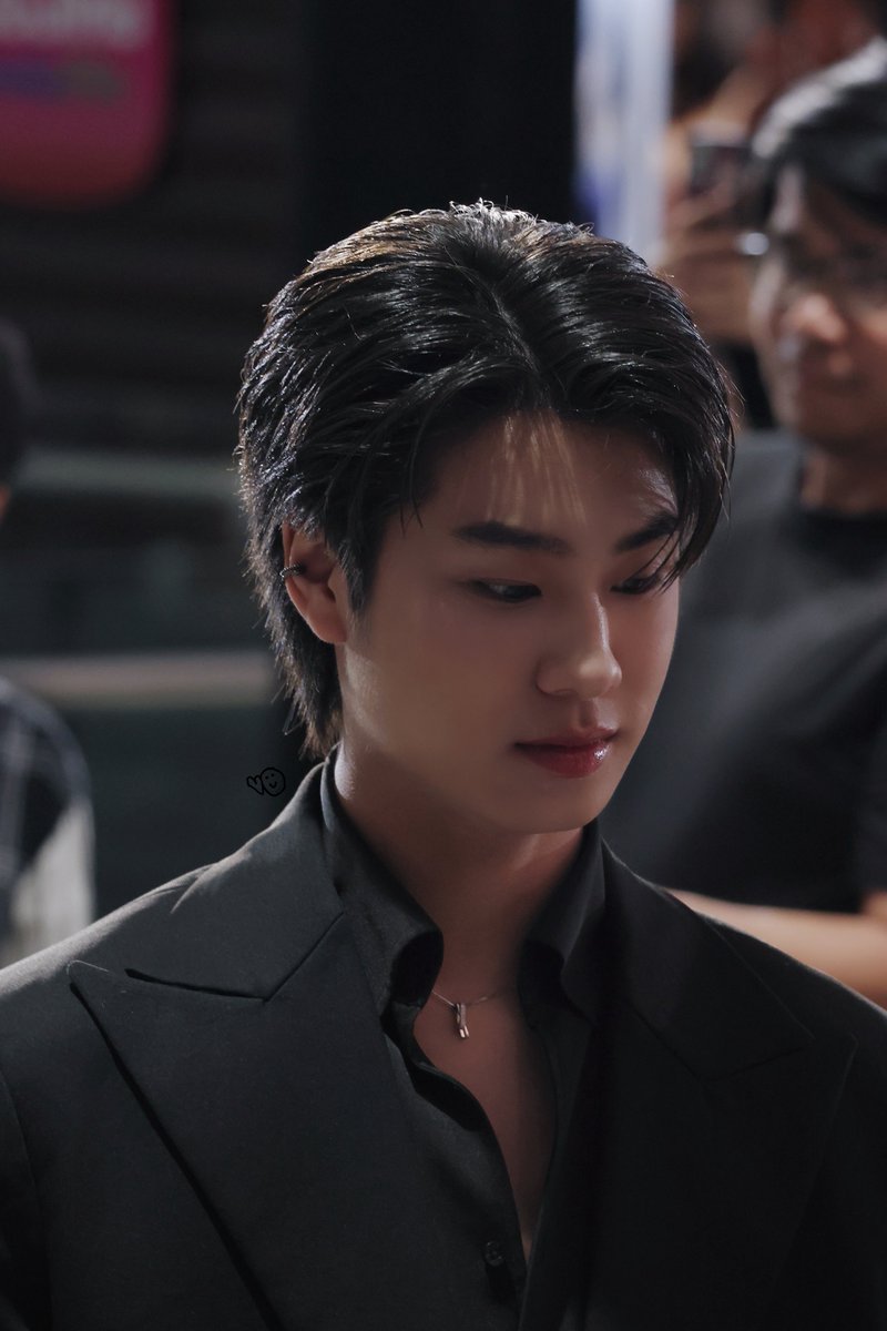 sa_mhad's tweet photo. หล่อ เท่ อันตราย 🦊🦊

LUKEMICK ONCE AGAIN GALA

#ONCEAGAIN 
#อีกสักครั้ง
#lukeso_  @lukepeemsan https://t.co/t0Yu4tLfbK