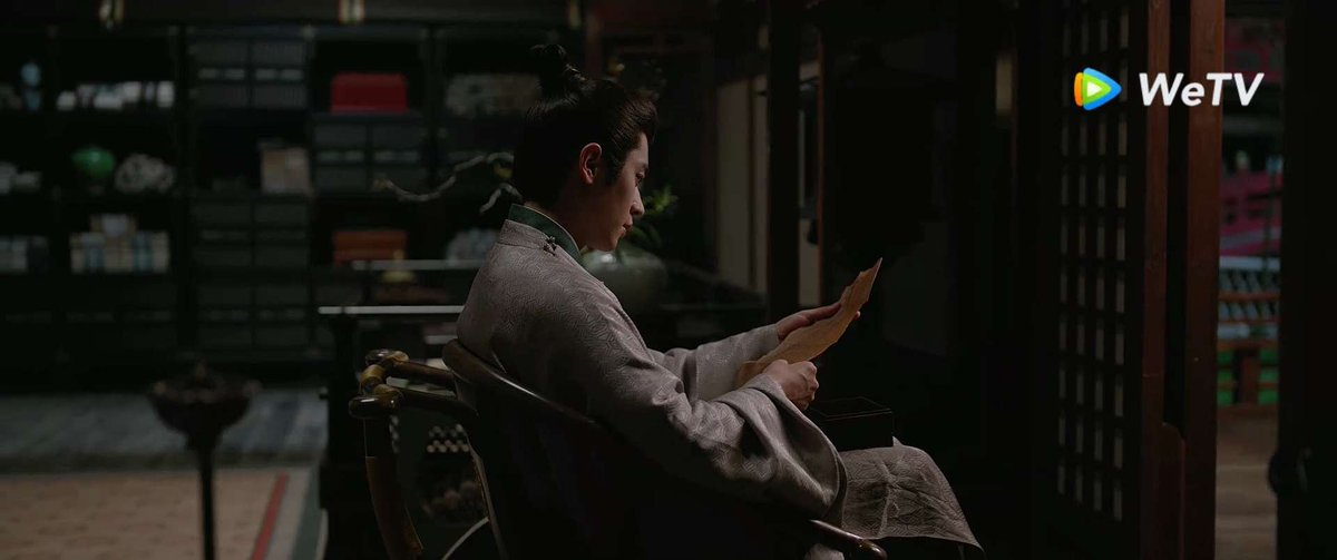 rhkrqls's tweet photo. so he is not only remember her, but also for these years he has always been thinking about her🥹
#thefirstjasmine https://t.co/3YFmU8wnGC