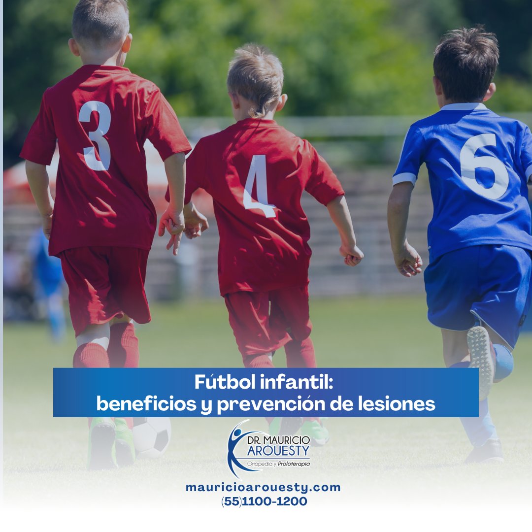 DrArouesty's tweet photo. El fútbol puede ayudar a niñas y niños a desarrollar coordinación, condición física, disciplina y trabajo en equipo. Practicarlo con calentamiento adecuado, supervisión y equipo apropiado contribuye a reducir el riesgo de lesiones.  Lee más aquí: https://t.co/J5luV7PsTf 📍 Acueducto Río Hondo 30, 3er piso, Lomas de Chapultepec, Miguel Hidalgo, CDMX ☎️ Citas: 55 1100 1200