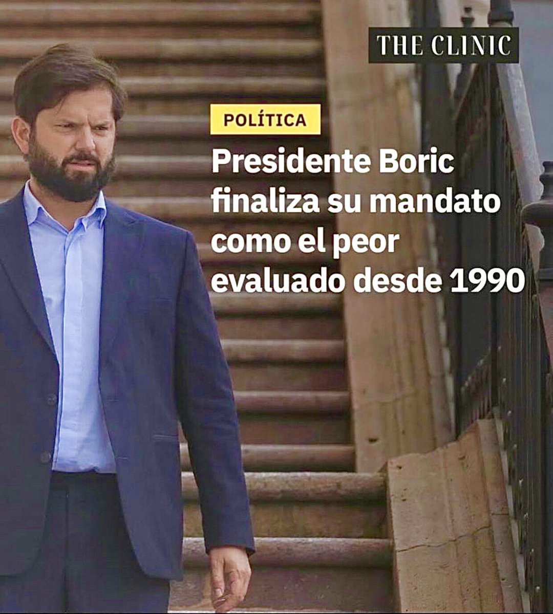 ESanhuezaR's tweet photo. Pero pa vender medallitas sirve, que WN mas panfletero e Inutil, el peor presidente en la HISTORIA de CHILE https://t.co/4eRTrqzip9