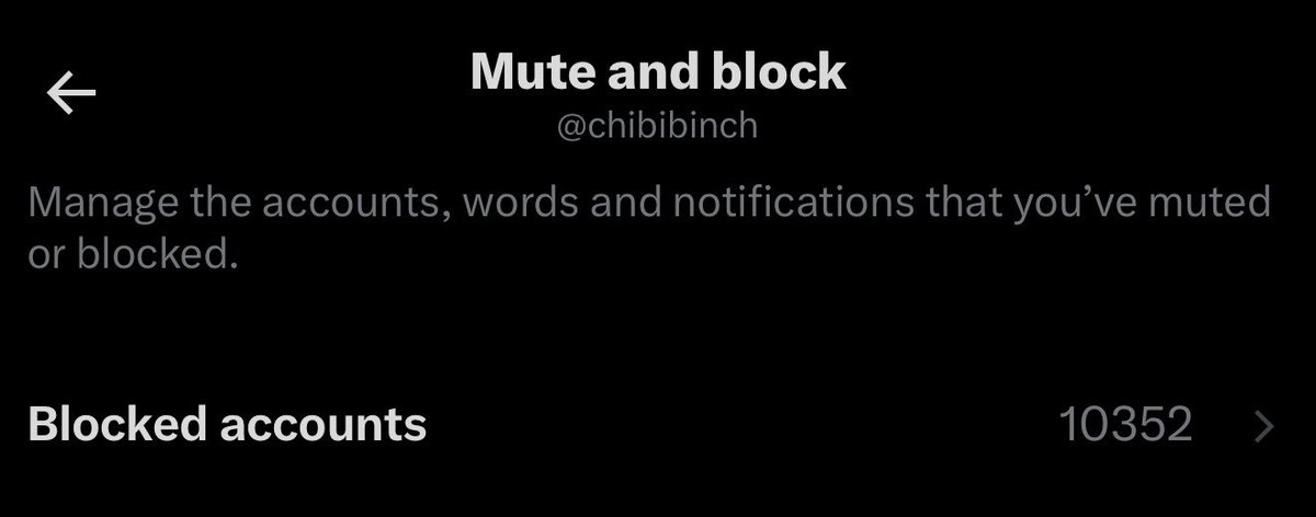 chibibinch's tweet photo. thank you for 10k 😍😍😍 I couldn’t have done it without hrtwt and hockeytwt https://t.co/6Epd6XehBg