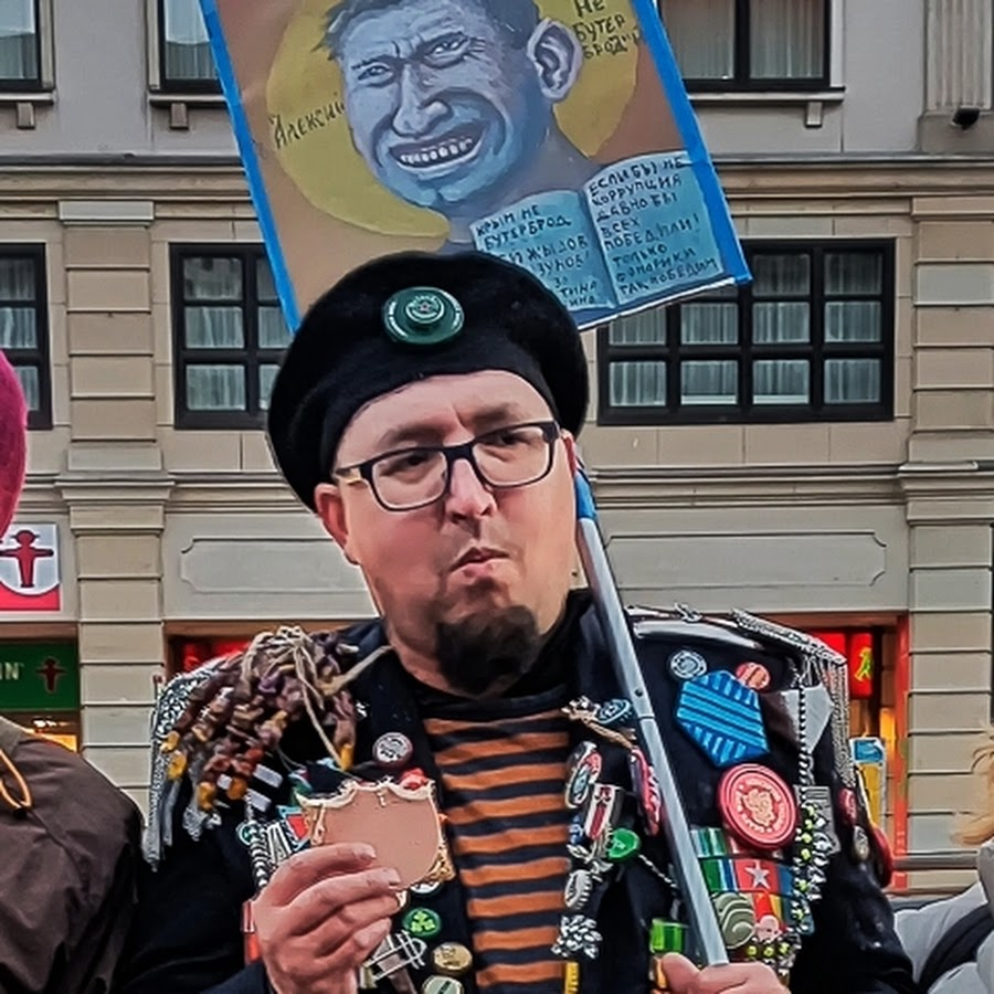 Lunacharsky tweet media