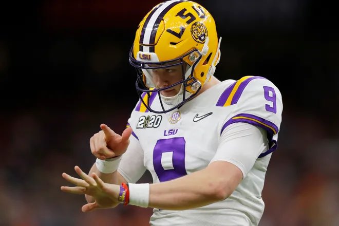 G_Simpson11's tweet photo. Blessed to receive an offer to Louisiana State University!!🐯⚜️🟣🟡 @ty_simpson06 @Coach_JSimpson @QBCountry @QBC_Nashville @TNSelect7V7 @CoachDane96 @WeisJr_LSU @Rivals @Hayesfawcett3 @247Sports @On3 @adamgorney @TomLoy247 @ChadSimmons_ @WV_Chargers_FB https://t.co/iaqU73TNa6