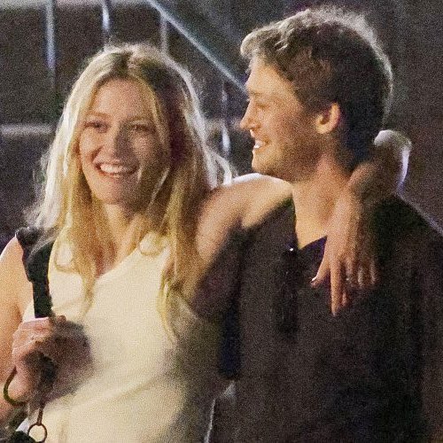 cigrettsmoke's tweet photo. baby boy, honeybee.
god, i love the way you look at me. https://t.co/rTonzng6xF