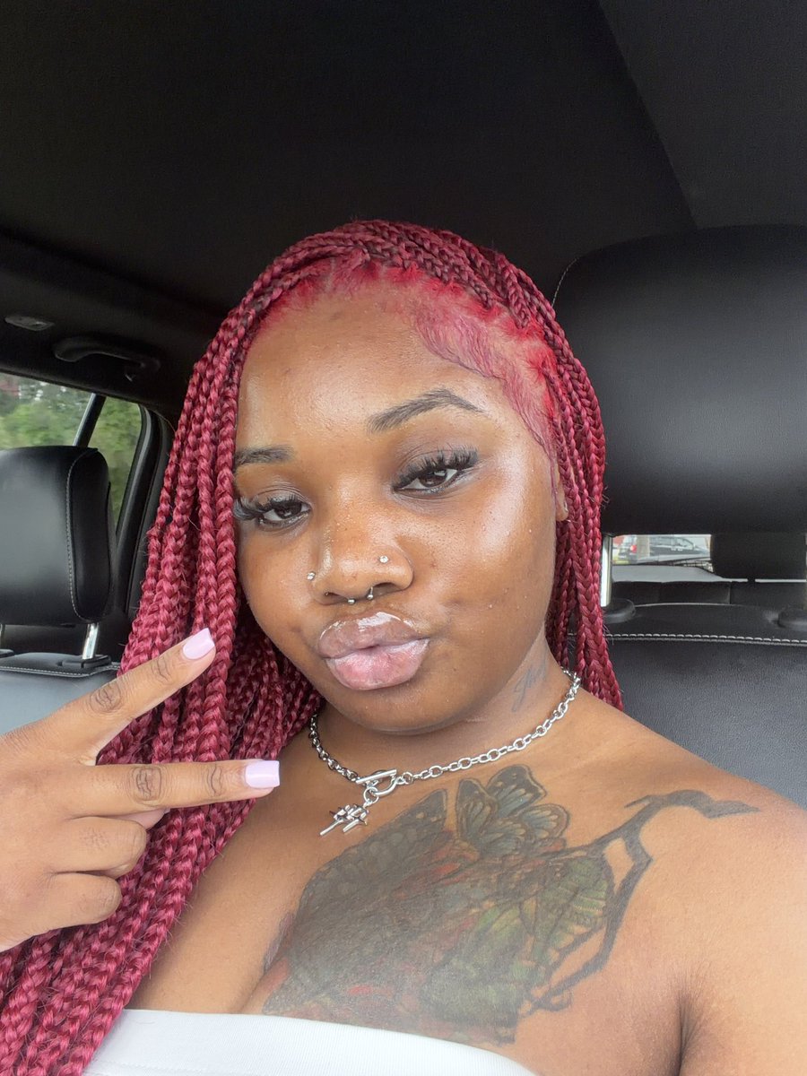 thatgirljahh's tweet photo. so pretty ma https://t.co/ARiqrUVO5n