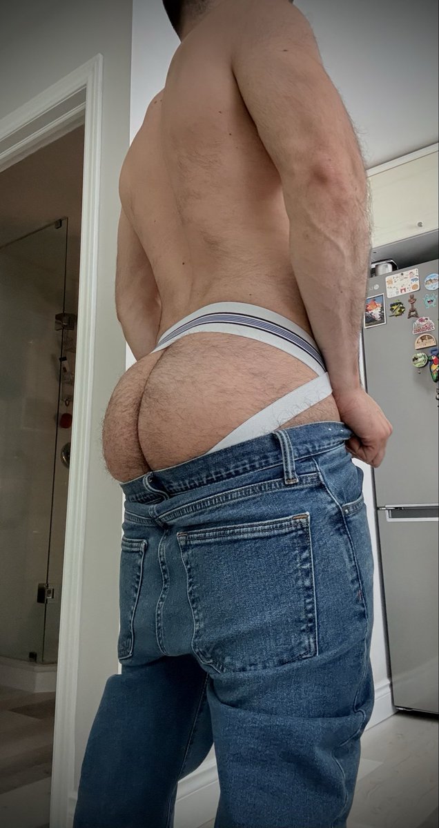 AssUpBud's tweet photo. Your boy is thick 🍑 https://t.co/iHFK5x3Wbm