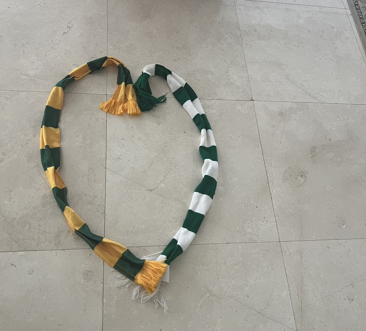 b_a_bakhsh_94's tweet photo. من قلب عرباوي كويتي
الف الف مبروك للخليج السعودي على فوزه على الكويت ووصوله إلى النهائي 
بمناسبة في نصف نهائي الآسيوية - كرة اليد
💚🤍💚💛🇰🇼
#الكويت #السعوديه #البحرين #الامارات #قطر #عمان #العربي #الخليج #الخليج_الكويت #سيهات #القطيف https://t.co/K9QHqrzWgK