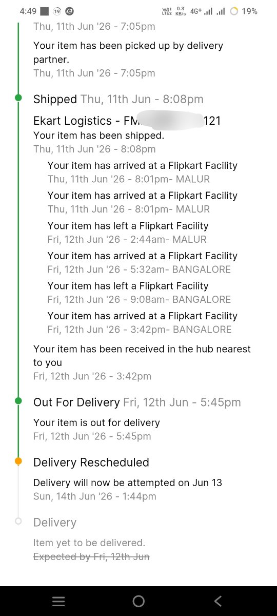 SanthoshgPDM's tweet photo. The fraud company @Flipkart @flipkartsupport has been hiding something about an order delivery for last 3days &amp; now they convinently blocked 'my orders' page in app &amp; website so i cannot contact them abt the undelivered order. Well done @Flipkart
If you are good, get my parcel https://t.co/rP60w7nvNo