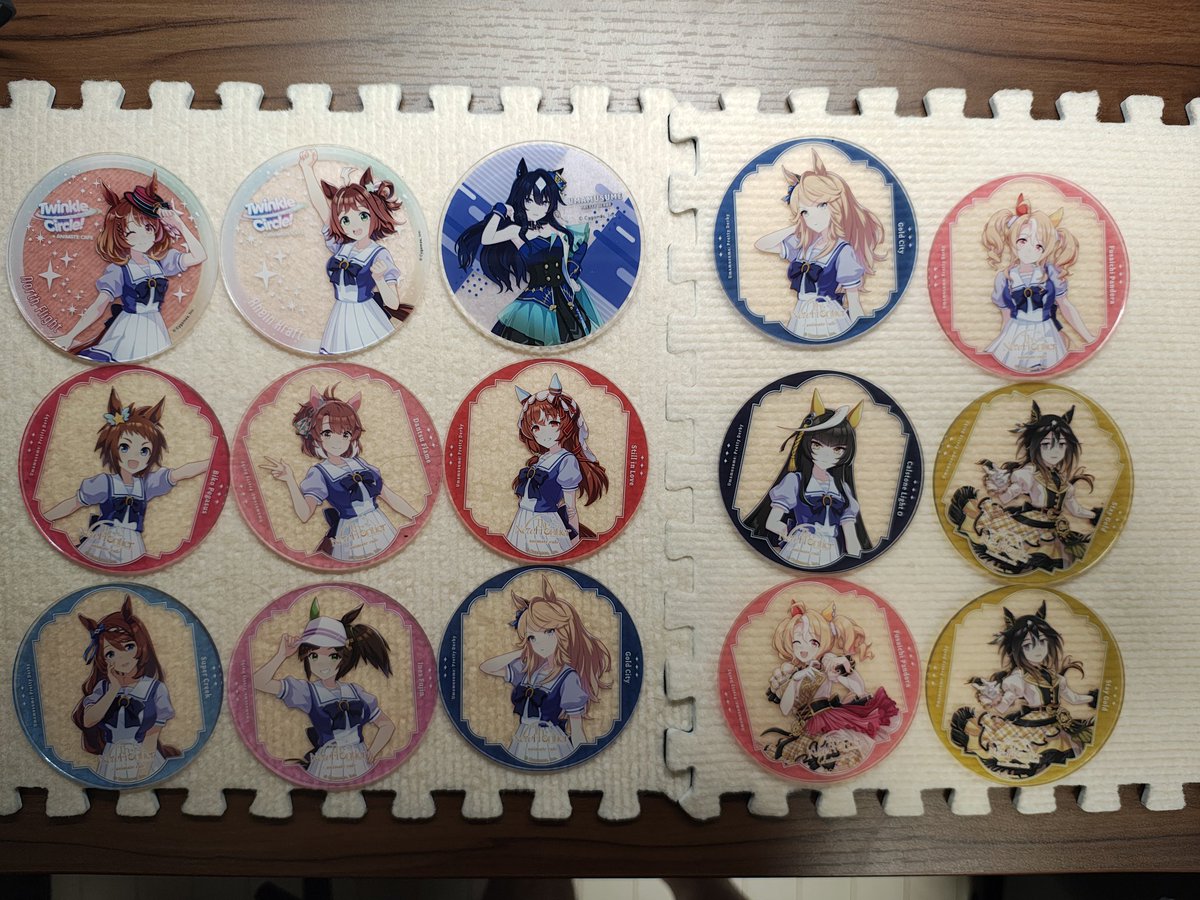 02_rabo's tweet photo. ウマ娘7th グッズ交換

求:7thイベシークレットアクリルコースター(多分アモアイ、エバヤン)各1　(※仮約束となります)⇒1枚目

譲:写真2以降

day2参加予定です。異種、比率違いもOK
お気軽にお願いします🙏
コースター購入できなかったので何卒…
#ウマ娘7th https://t.co/2vZGDNcML3