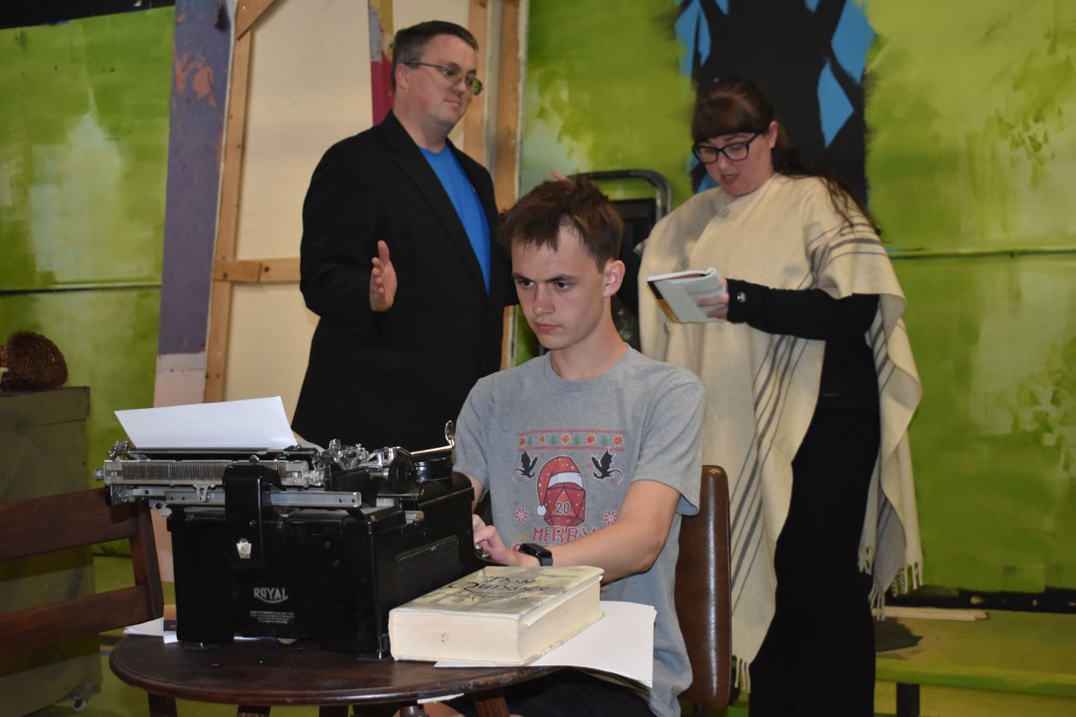 GoEasternOregon's tweet photo. 🎭 Reading the 1,000-page tome “Don Quixote” isn’t required for enjoying “The Quest for Don Quixote" — but you should be ready to laugh! Eastern Oregon Regional Theatre opens the show June 19 in Baker City. For details, visit https://t.co/0VGmqC98aD https://t.co/PS5eRuMBGt