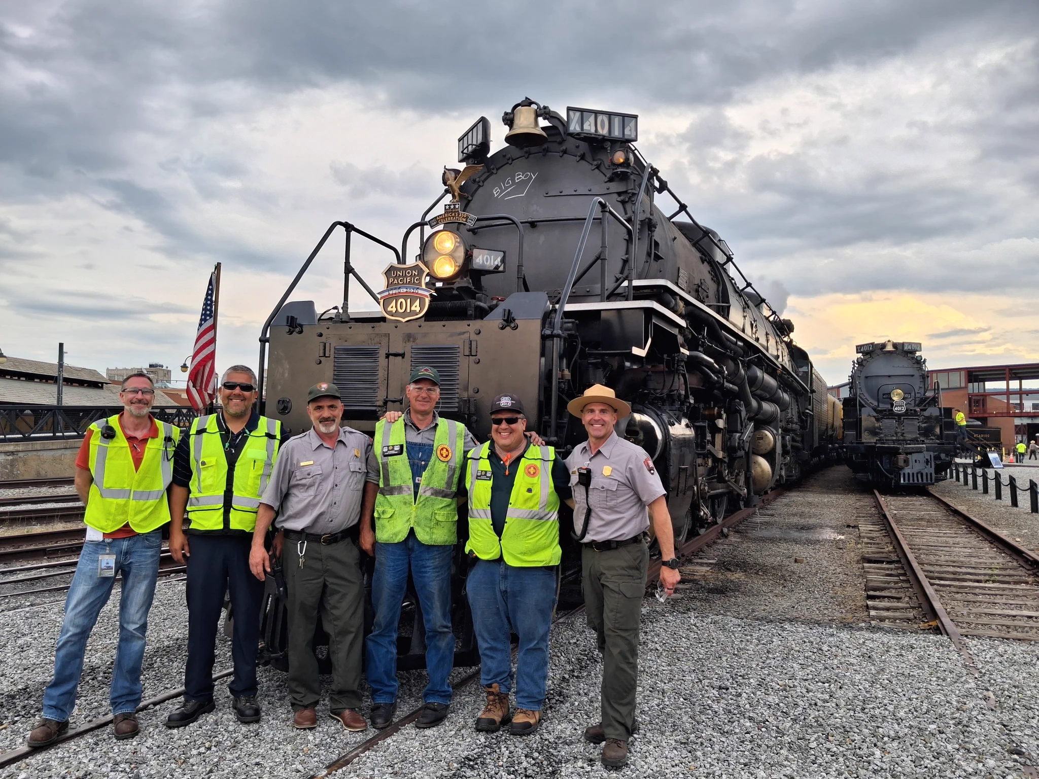 Big Boy No. 4014 Reunites with Sister Locomotive at Steam