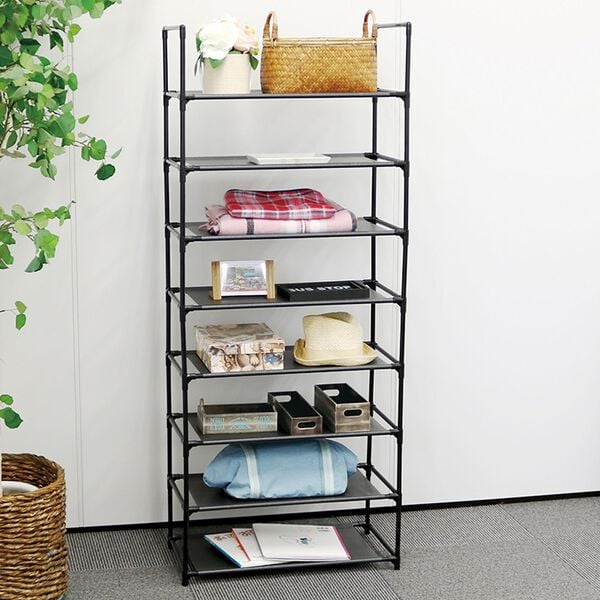 ngsk_interact's tweet photo. ホームセンターで売ってる棚が布になっている安いラック。強度的に重たい物はあまり置けないのですが、
これ変身ベルトをディスプレイするのに超ぴったり！組み立ても簡単で買い足せば棚を増設もできるのでおすすめです！
長崎トクサツ研究会のタックルマンでした！ https://t.co/Jxxax1oStO