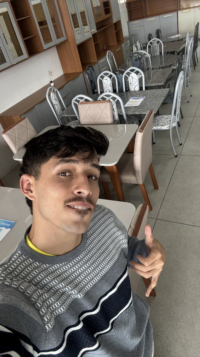 ewertomts's tweet photo. Os pernilongos estão me amando🫢☺️😭 https://t.co/UU9jxGLoBt