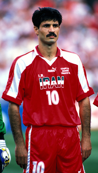 90sfootball's tweet photo. Ali Daei, France '98 🇮🇷 https://t.co/MvvD1pZRfY