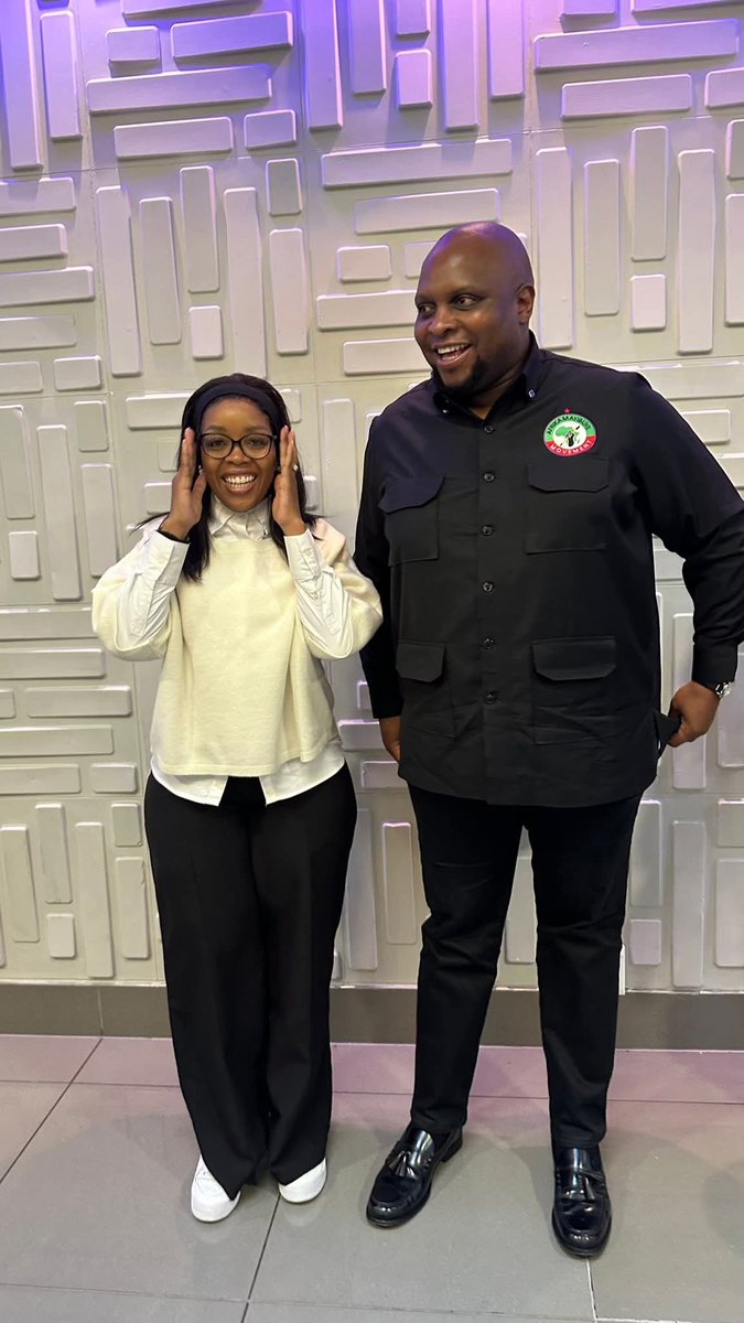 visse_ss's tweet photo. EFF right now "March and March Movement is funded by Afrika Mayibuye and they are Xenophobic and tribalistic. ." 😂😂😂 https://t.co/UETDzp9wNg