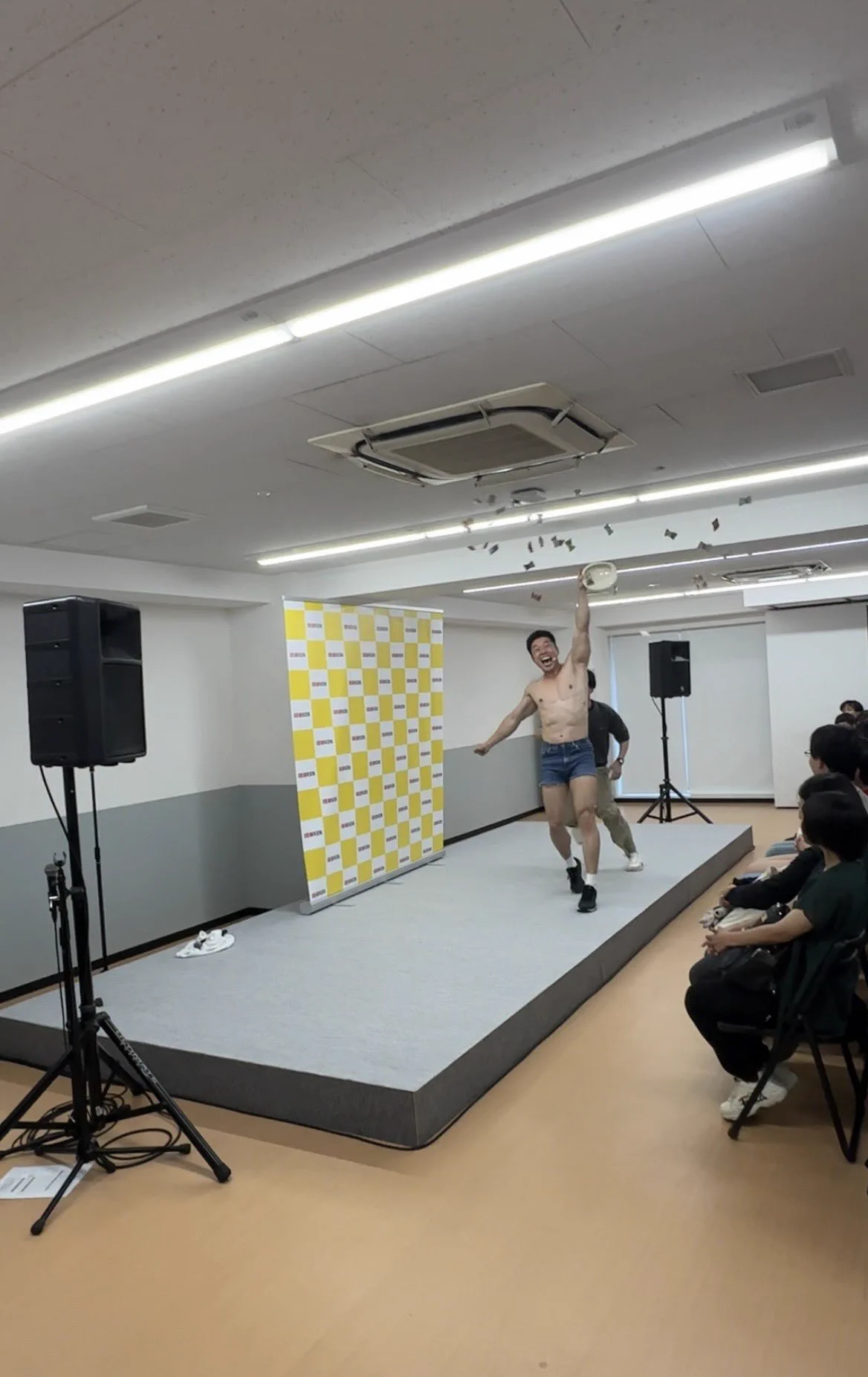 なかやまきんに君 on X: 