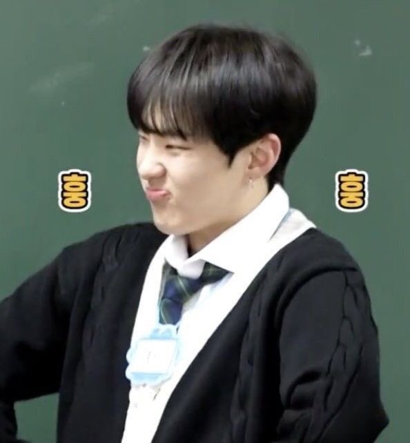 _soxg1's tweet photo. 햄스터야 뭐야… https://t.co/colC5L81Rf