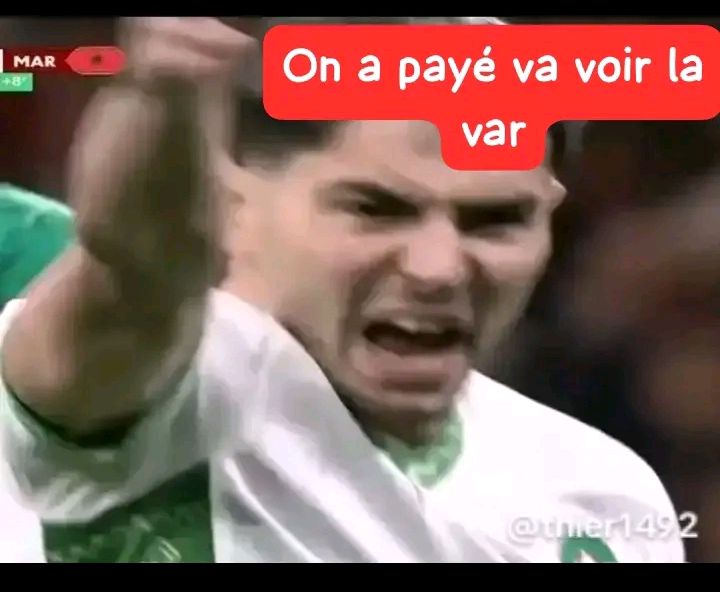 NdiayeMor77317's tweet photo. @bhl212 Un match interrompu grâce au protestation des marochiens hein 🤣 car vous avez payez l'arbitre et même le banc est rentrer sur le terrain pour protester 😁😁😁 https://t.co/Np1m4J8ZmJ