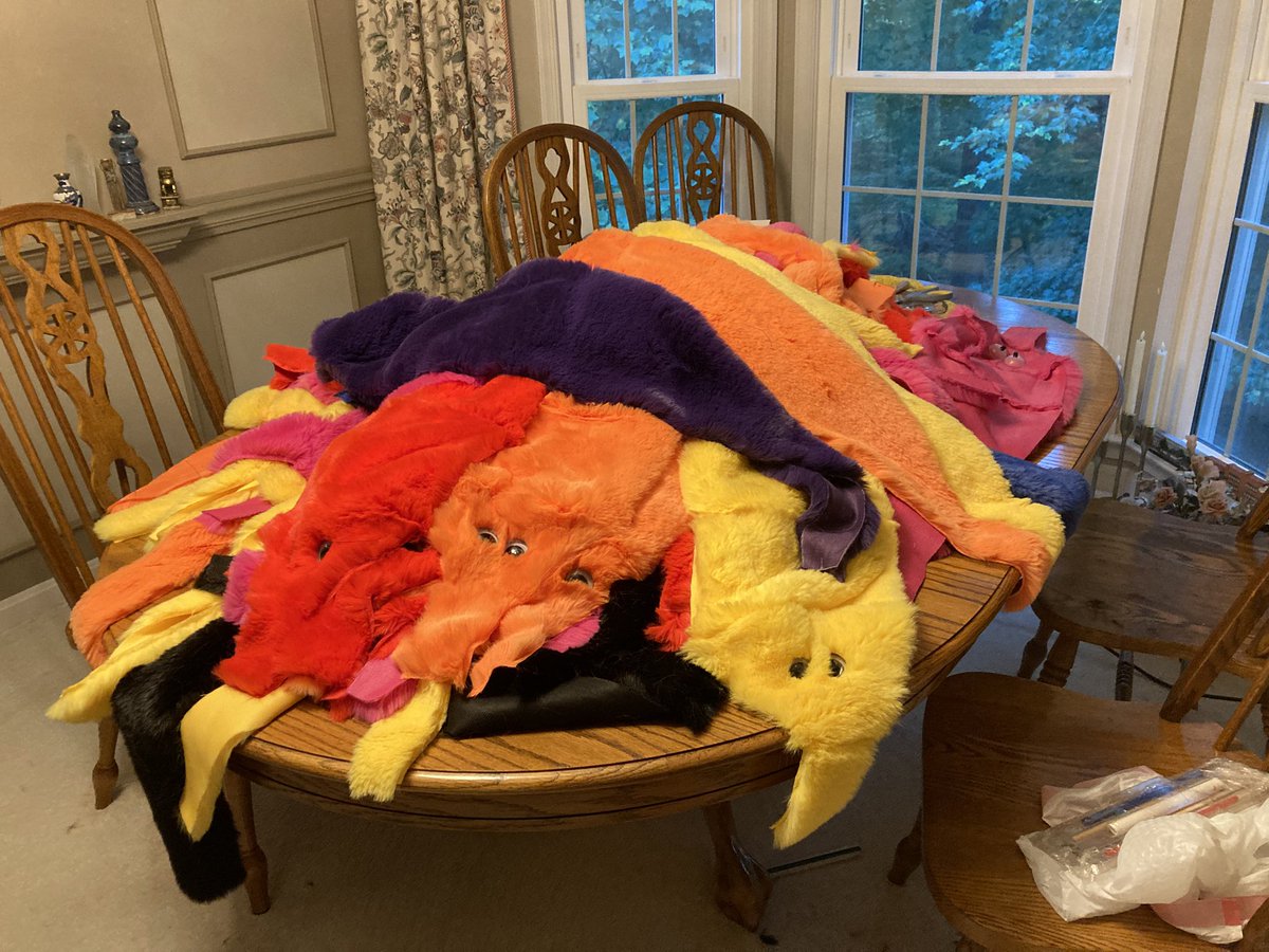 GrumpyAlison's tweet photo. Worm pelts. 
It looks someone went big game hunting in a Dr Seuss world… https://t.co/KMdVOUZOCZ