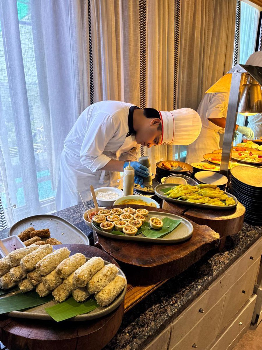 amitabhk87's tweet photo. My compliments to the Cuisine India Society for doing research on regional Indian cuisine and presenting them in a highly contemporary manner. Today’s Odia cuisine was heavenly and mouth watering in its taste and flavour and mentally elevating in its presentation. Congratulations @AnilRajputsays and Chef Manisha Bhasin.