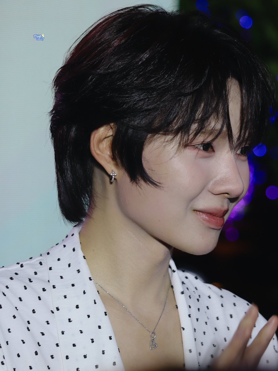 ชาเฉยๆ tweet media