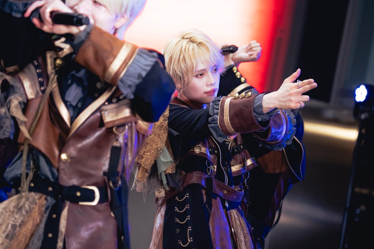 ___Zavage___'s tweet photo. 「#歌舞伎町大森靖子祭2026」
@ KABUKICHO TOWER STAGE
ありがとうございました🌏💖 ´-

Photography : 汐留シユ

#Zavageセトリ 
危険恥帯SE
沼！上等ｯ
かわいーましーん
NEKK♡YOU
新世界・東京BLUE
加害妄想
クソメスしていいよ、超大好き
イチャつこ、姫 https://t.co/A40Bp3gHZu