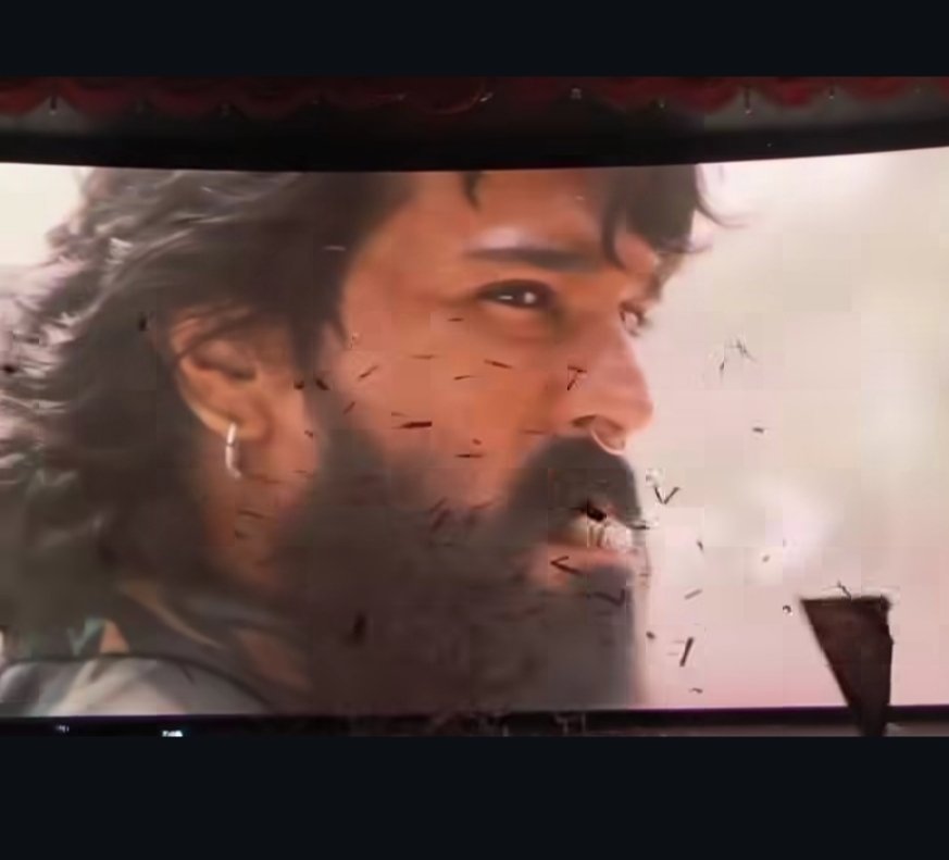 VijaySamrat6's tweet photo. Charan garu is mostly seen in left-profile shots, but you presented his right profile beautifully. He looked absolutely stunning in those frames.
I’ve always been a huge fan of your vision, your technical brilliance, and the way you light night scenes. https://t.co/L3YKZJ7gfe