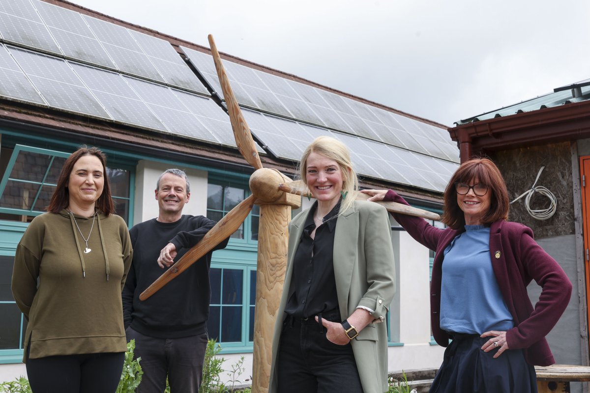 devbankwales's tweet photo. We’ve invested £1.4m to support new rooftop projects with Egni Co-op, bringing clean energy to schools &amp; public buildings &amp; reducing costs.

Read more about how we’re helping to grow community-owned solar energy in Wales: https://t.co/lxyzbhmwxM https://t.co/kYz1PDmkrb