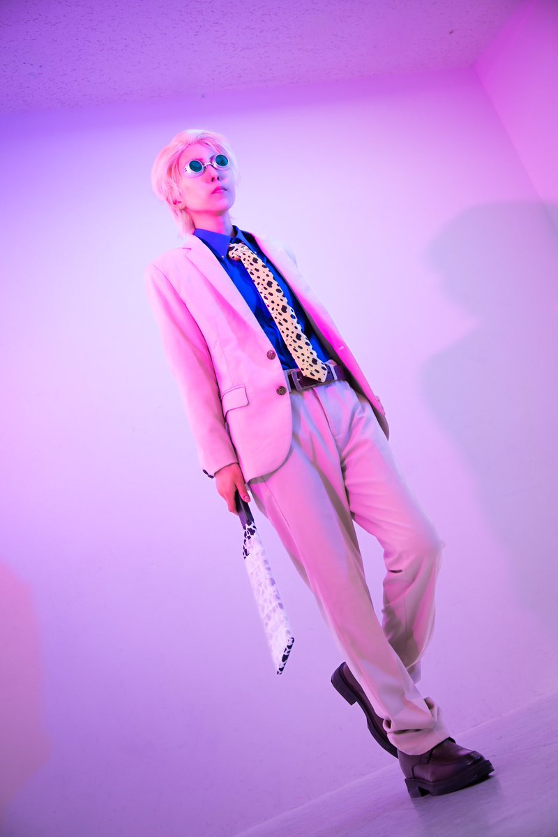 iroiro1010_'s tweet photo. 【cos.口兄術】

こんにちは、それでは

さようなら

ｶﾒﾗﾏﾝ、ねもと@Bros_Chu https://t.co/xnpTS3k7qH