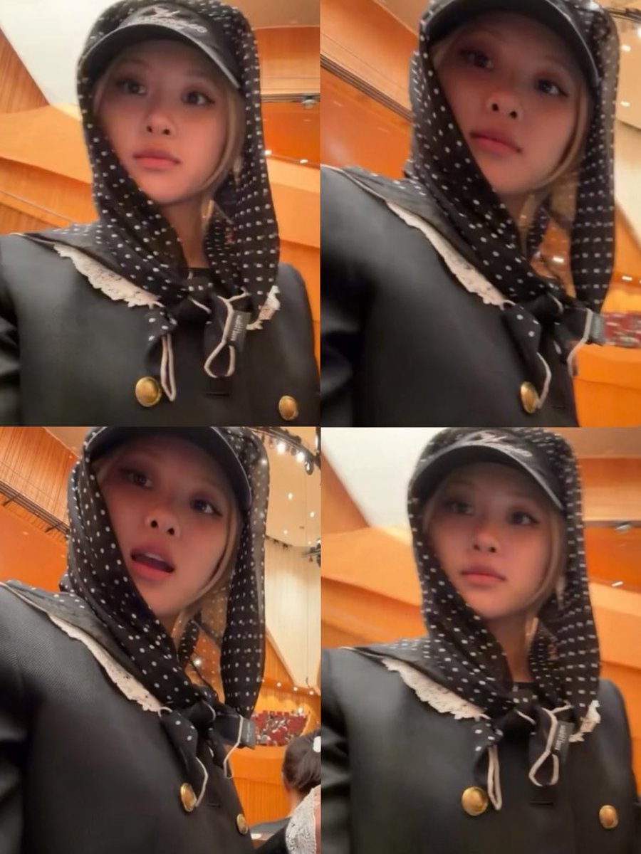 rozaychae's tweet photo. i miss you so much 😭😭😭 https://t.co/k51GaF7xYH