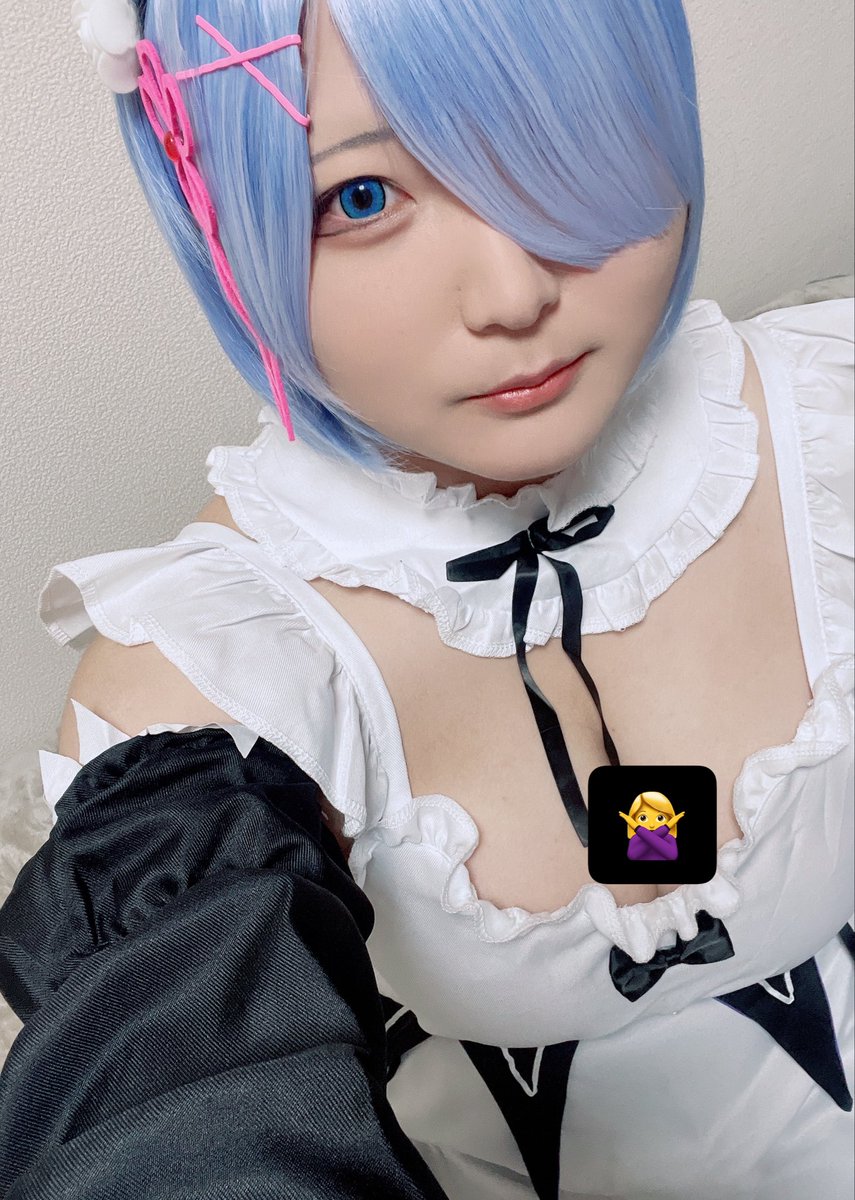 van____uor's tweet photo. きょねんのはろうぃーん
ウィッグセットせずに切っただけだからなかなかに酷かったのでリベンジしますいつか https://t.co/duQS3O2LIL