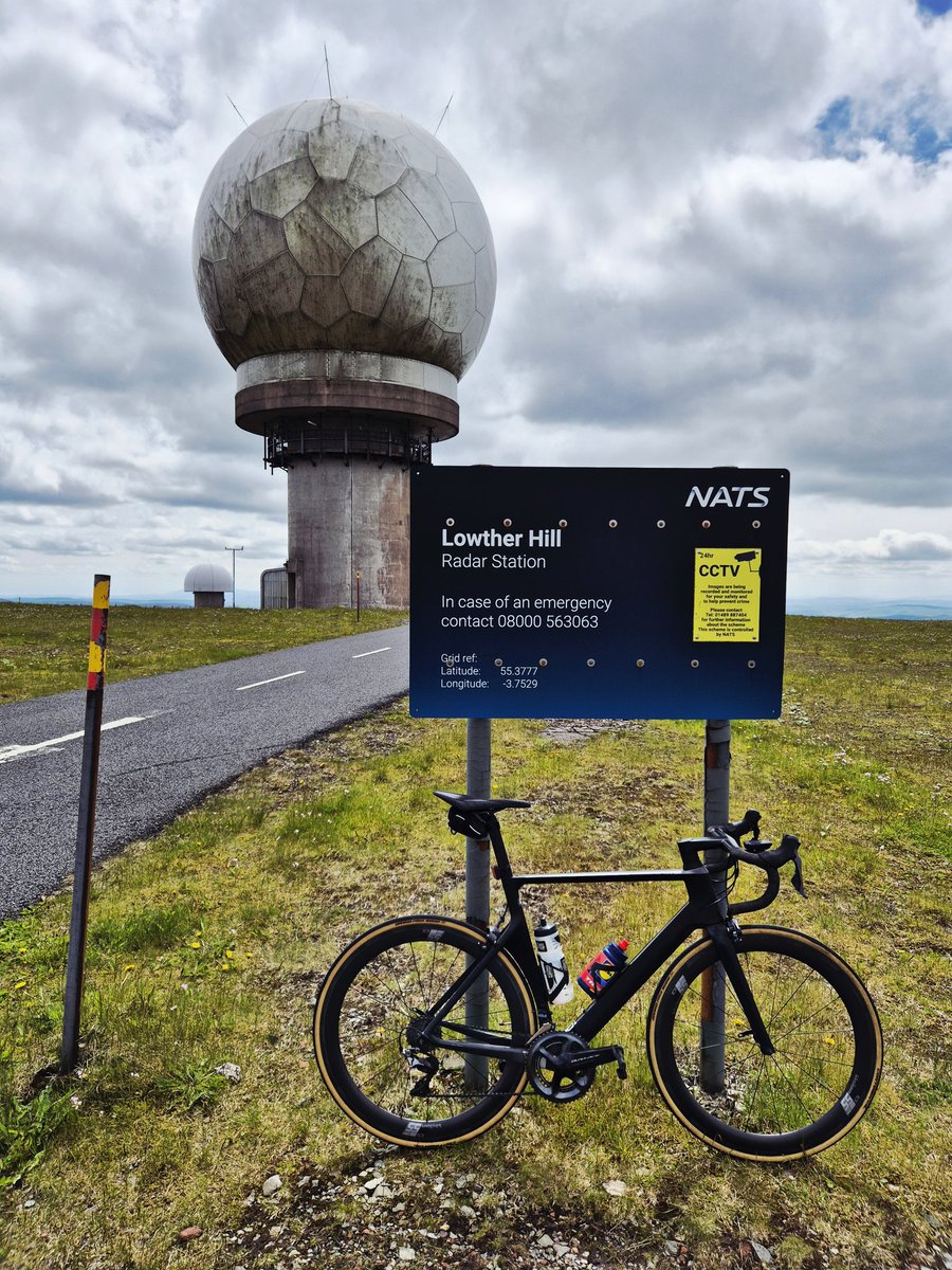 willbarbero's tweet photo. Scottish World Cup Bank Holiday Bike Ride to Lowther Hill radar station 🤣🤣📡 https://t.co/zL5nM4wEEv