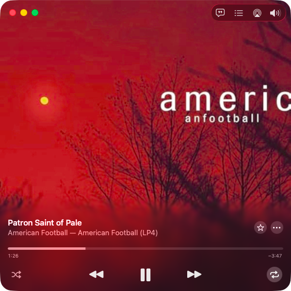 lnrrlnr's tweet photo. [American Football (LP4) / American Football]
2026年。4th。トランペット〜ヴィブラフォンの心地よい響き、叙情的な旋律、煌びやかなアルペジオ、20年代のシューゲ〜ドリームポップシーンを包括したようなエモの源流。是非。
今日もお疲れ様でした。今宵もよい夢を🌙
#今日のおやすみミュージック https://t.co/Yf6ZzFMsEP