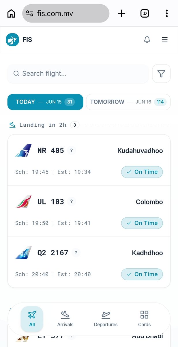 dash8x's tweet photo. The new UI is pretty but the older UI is more practical giving you all the important information at a glance. Most people can't figure out how to filter the flights in the new UI, and you've to scroll more.

I think a table design would be better for this use case. https://t.co/3uRdi66se2