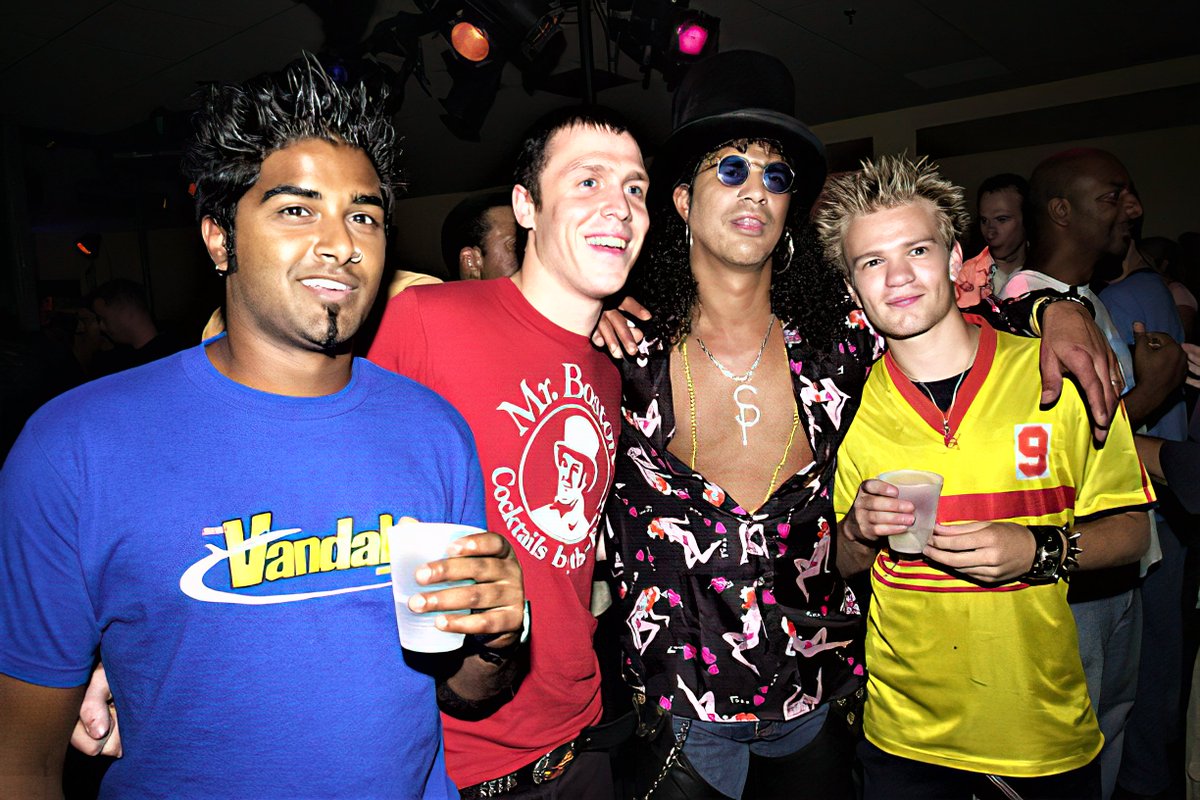 Sum41 tweet picture