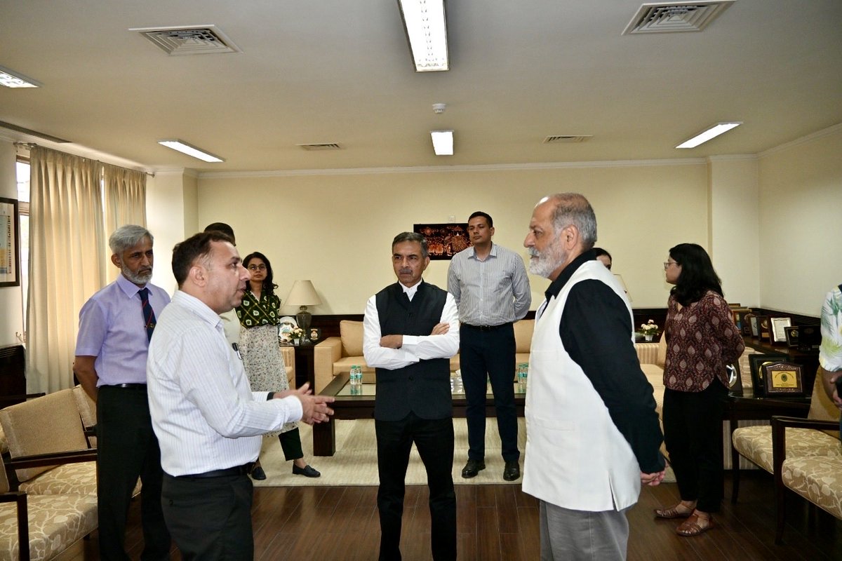 IDSAIndia's tweet photo. DG MP-IDSA @SujanChinoy &amp; colleagues of @IDSAIndia bid farewell to Col Tanmay Pathak on his promotion and posting.  MP-IDSA family wishes him good health, happiness &amp; success in his future endeavours. https://t.co/gtjIojQJ2r