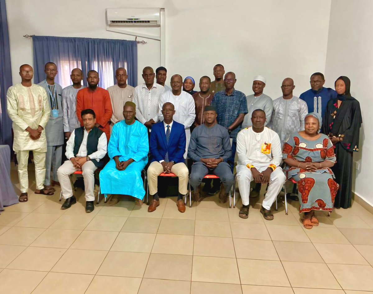 WFP_TheGambia's tweet photo. @WFP_TheGambia participated in the sensitization session with National Assembly Members (Health, Education & Nutrition Committee) on Rice Fortification, the FNG study, & #HGSFP.
Discussions were held on nutrition & the impact of school feeding which was followed by a field visit. https://t.co/hmKiUkfrZf