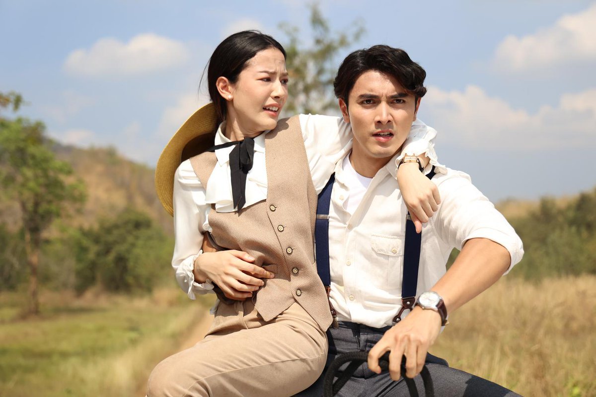 ni_nateam's tweet photo. น้ารีเป็นฮีโร่ช่วยระจิตต์ปลอดภ้ย
#ธาตรีEp3 https://t.co/tpslNwDV77