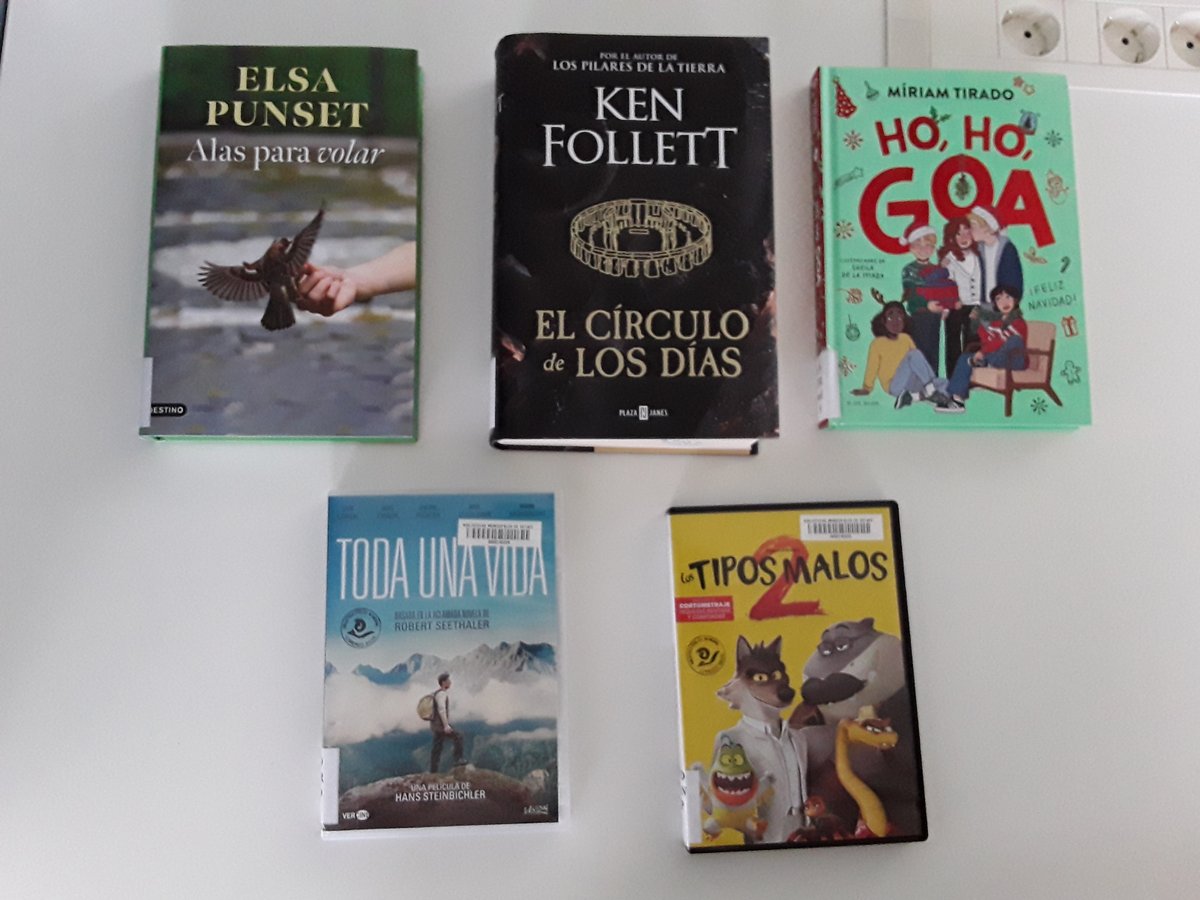 rbmgetafe's tweet photo. Nuevo jueves más con #NovedadesEnLaBiblio listas y preparadas 📚📚 https://t.co/x9vm9g7wAq