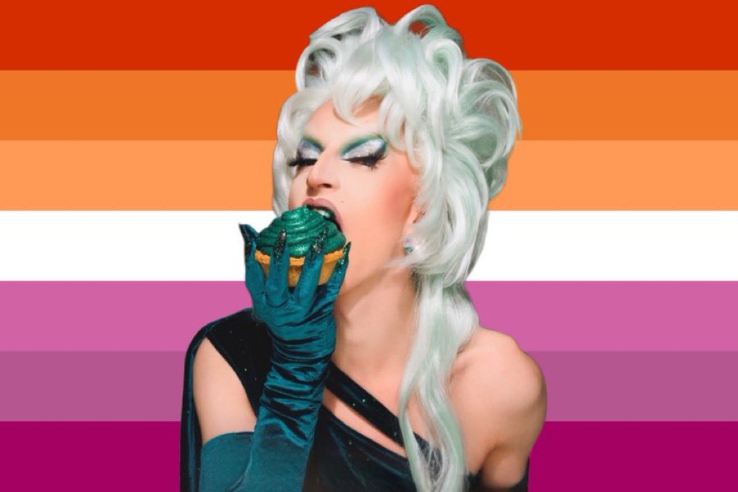 unsafeja's tweet photo. Ma team commence par M #dragracefrance https://t.co/Svg1qehByX